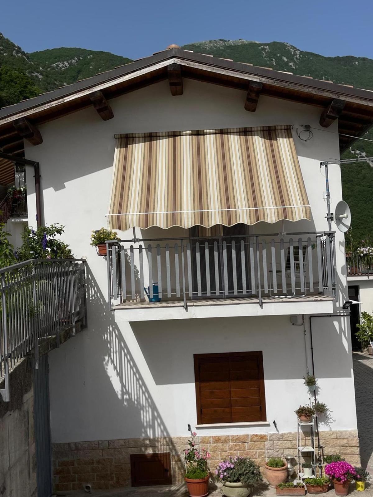 Poggio Bustone Casa San Giacomo מראה חיצוני תמונה