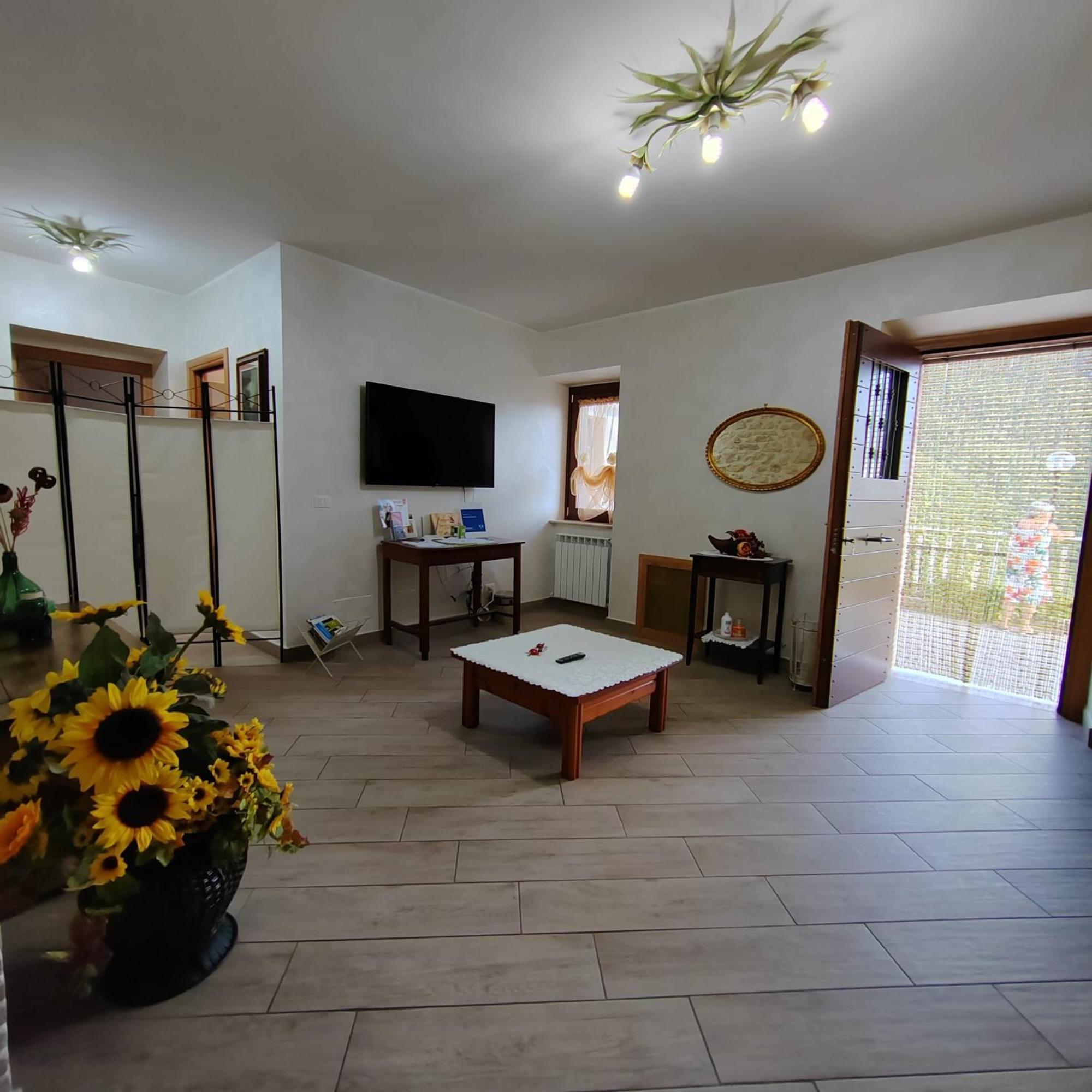 Poggio Bustone Casa San Giacomo מראה חיצוני תמונה