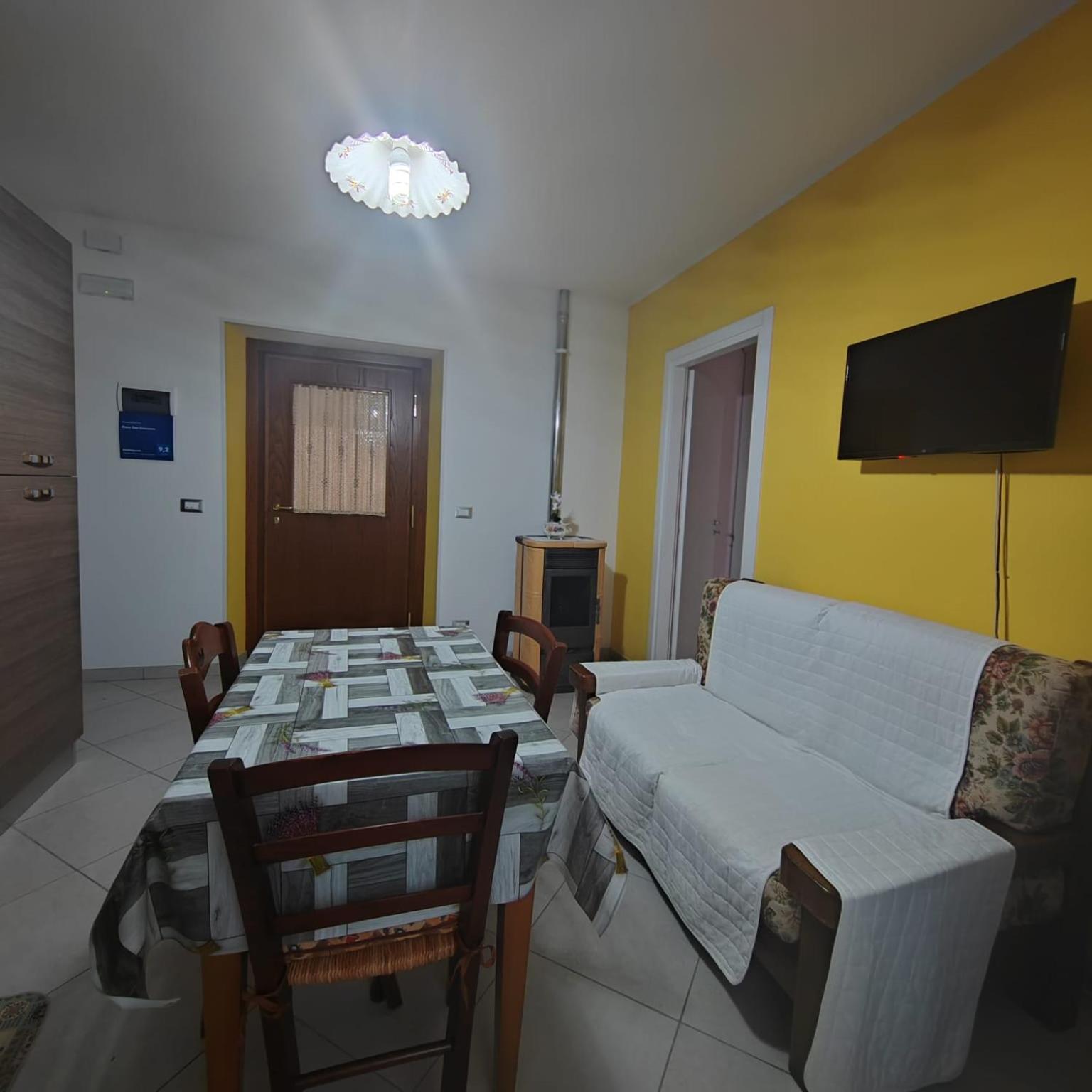 Poggio Bustone Casa San Giacomo מראה חיצוני תמונה